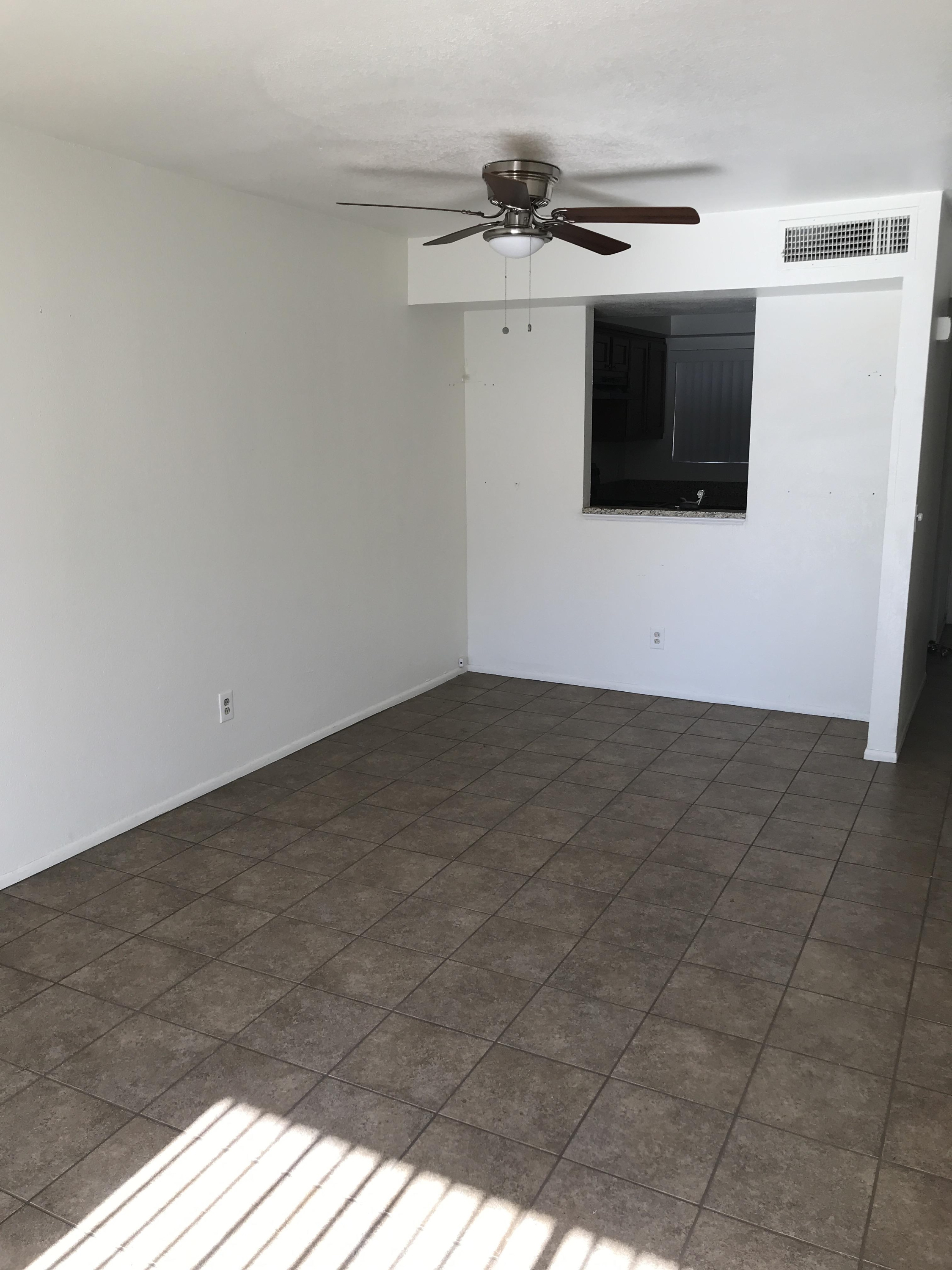 2821 East Kathleen Road - 101